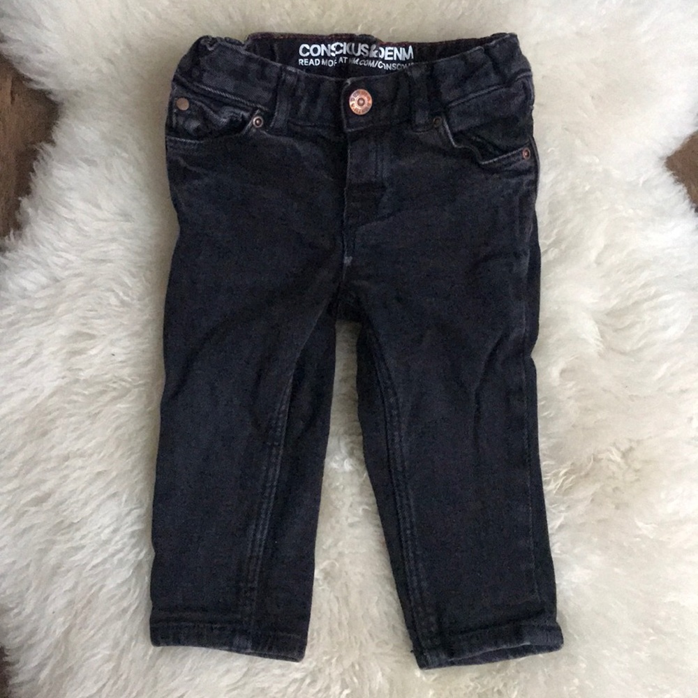Black H&M skinny jeans